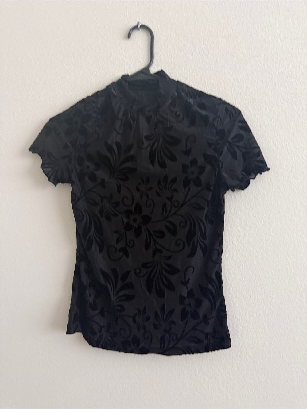 SHEIN Black Floral Burnout Short Sleeve Top